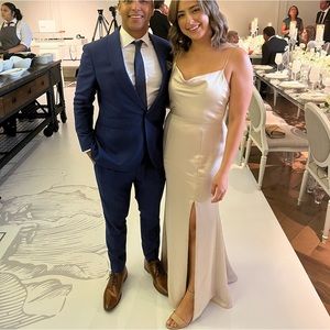 WEDDING GUEST/BRIDESMAID/PROM DRESS